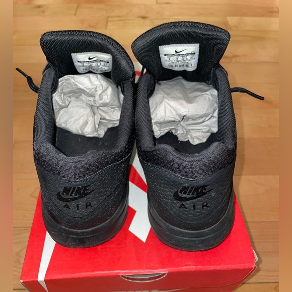 AIR MAX 1 ULTRA ESSENTIAL BLACK/BLACK SIZE 9 - Picture 7 of 12